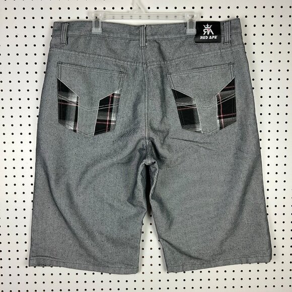 Red‎ Ape Y2K Baggy Jean Shorts Size 42 Gray Black Gothic Stitched Pocket Skate - Picture 1 of 9